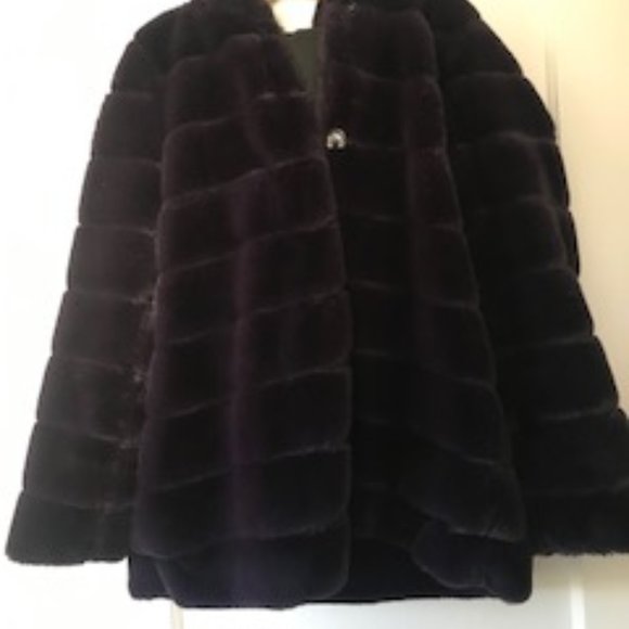 Faux fur jacket - Picture 3 of 4